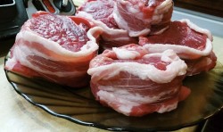 название картинки Вкуснейший стейк из говядины на электрогриле