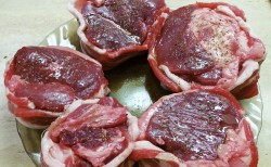 название картинки Вкуснейший стейк из говядины на электрогриле