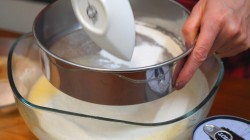 название картинки Вкуснейший заливной пирог на сметане с рыбой