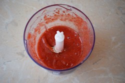 название картинки Клубничный крем для торта