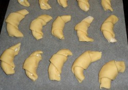 Вкусные рогалики с творогом