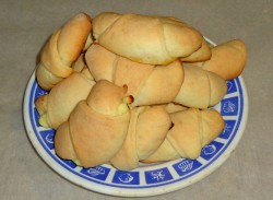 Вкусные рогалики с творогом