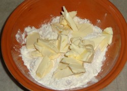 Вкусные рогалики с творогом