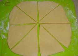 Вкусные рогалики с творогом