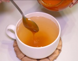 Вкусный и полезный имбирный чай с лимоном и ромашкой - шаг 9 Вкусный и полезный имбирный чай с лимоном и ромашкой - шаг 9