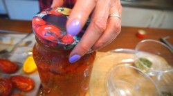 Вяленые томаты Проще не бывает в духовке на зиму