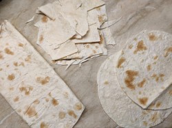 название картинки Хачапури из лаваша с сыром в духовке
