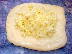 название картинки Хачапури с сыром в духовке особенный