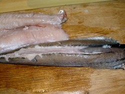 Хек в фольге в духовке - шаг 4