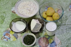 Хичины с творожным сыром картофелем зеленью - шаг 1