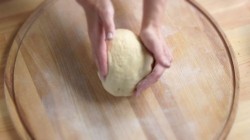 Хлеб с чесноком в духовке