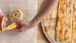 Хлеб с чесноком в духовке