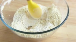 Хлеб с чесноком в духовке