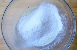 Хлебные палочки с сыром и базиликом