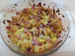 название картинки Хлебный пирог с ветчиной и сыром