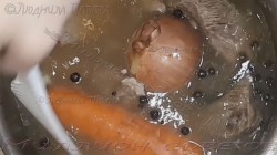 название картинки Холодец из говядины и свиных ножек