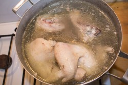 название картинки Холодец из курицы и свиных ножек