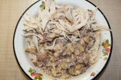 название картинки Холодец из курицы и свиных ножек