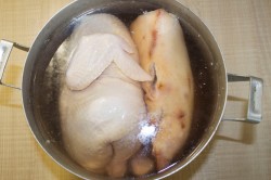 название картинки Холодец из курицы и свиных ножек