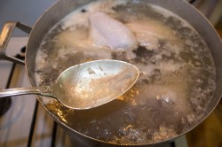 название картинки Холодец из курицы и свиных ножек