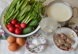 Холодник из щавеля на кефире - шаг 1