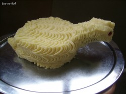 Хохлатка (курочка из картофельного пюре) с цыплятами