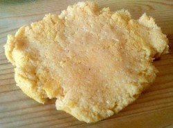 Итальянская кукурузная полента с сыром