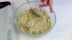 название картинки Хрустящее овсяное печенье без муки с арахисом и семечками