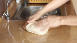 Хрустящие беляши с мясом на дрожжевом тесте