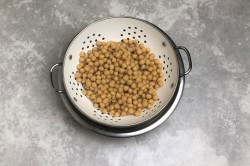 название картинки Хрустящий нут в духовке