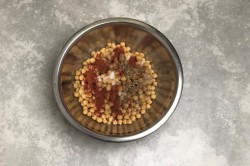 название картинки Хрустящий нут в духовке