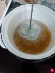 Хворост из жидкого теста на молоке и водке - шаг 4