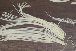 название картинки Хворост с коньяком жареный в подсолнечном масле