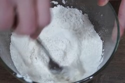 название картинки Хворост с коньяком жареный в подсолнечном масле