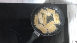 название картинки Хворост тонкий хрустящий сладкий