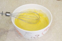 Пирог с яблоками на кефире в духовке