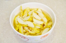 Пирог с яблоками на кефире в духовке