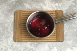 название картинки Яблоки в карамели в домашних условиях