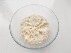 название картинки Яблоки запеченные в дрожжевом тесте в духовке