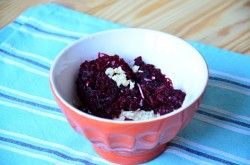 Яйца с сельдью и свеклой на новогодний стол