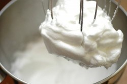 название картинки Яйца в пуховом гнезде