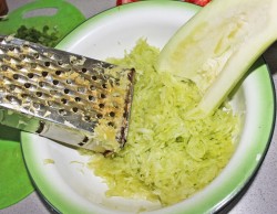 Яичница с кабачками - шаг 3