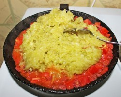 Яичница с кабачками - шаг 7