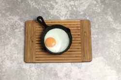 название картинки Яичница в духовке