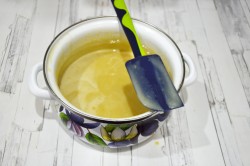 Яичный ликер