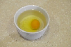 Яйцо пашот в микроволновке