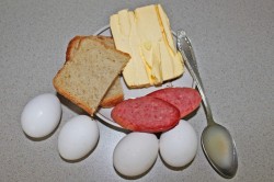 Яйца бенедикт на завтрак