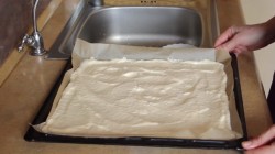 Закуска - бисквитный рулет с грибам