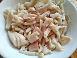 название картинки Закуска из слоеного теста Черный жемчуг