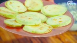 название картинки Закуска из кабачков с помидорами и творожной заправкой